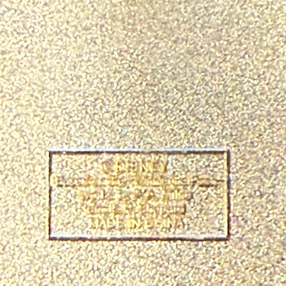 Disney The May Adventures of Winnie the Pooh May 2002 25th Anniversary Pin! - Picture 2 of 3